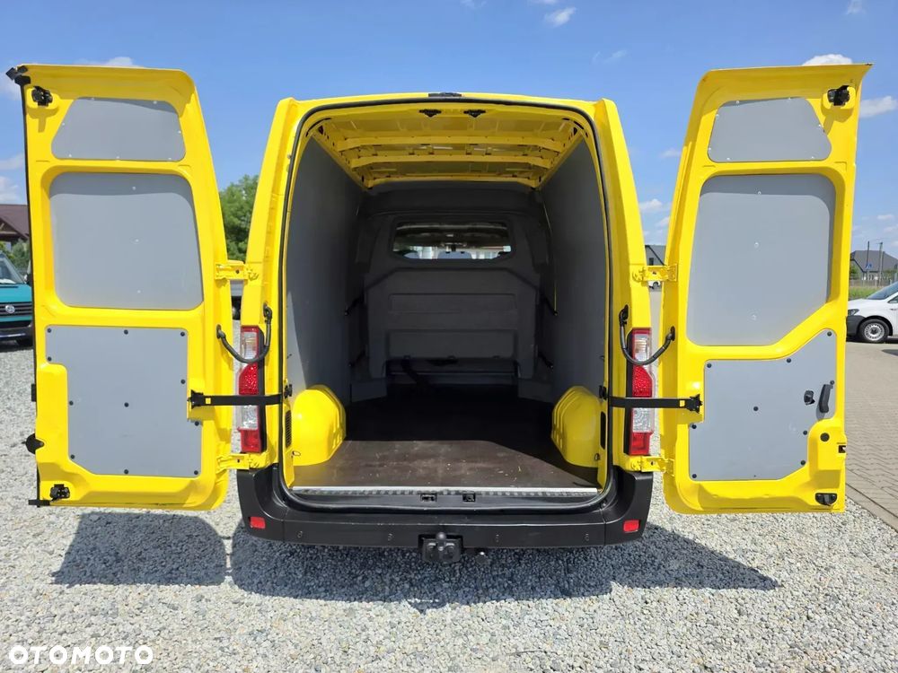 Renault MASTER 2,3 DCI 145 KONNA DOKA BRYGADÓWKA 6 OSOBOWA MAX BLASZAK L3H2 KLIMA 2 X WEBASTO KAMERA NAVIGACJA 179T/KM PRZEBIEGU GWARANCJA - 30