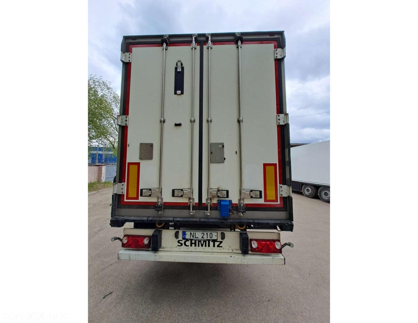 Schmitz Cargobull SKO FP 60 ThermoKing SLXi 300 - 4