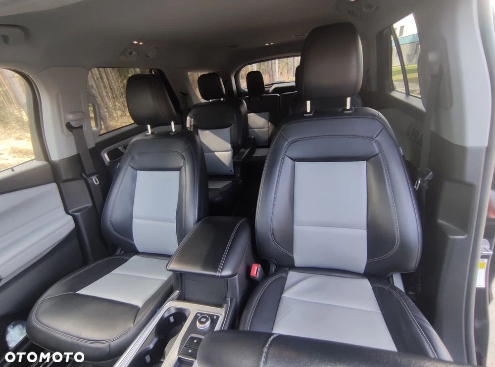 Ford Explorer EcoBoost Plug-in Hybrid PLATINUM - 11
