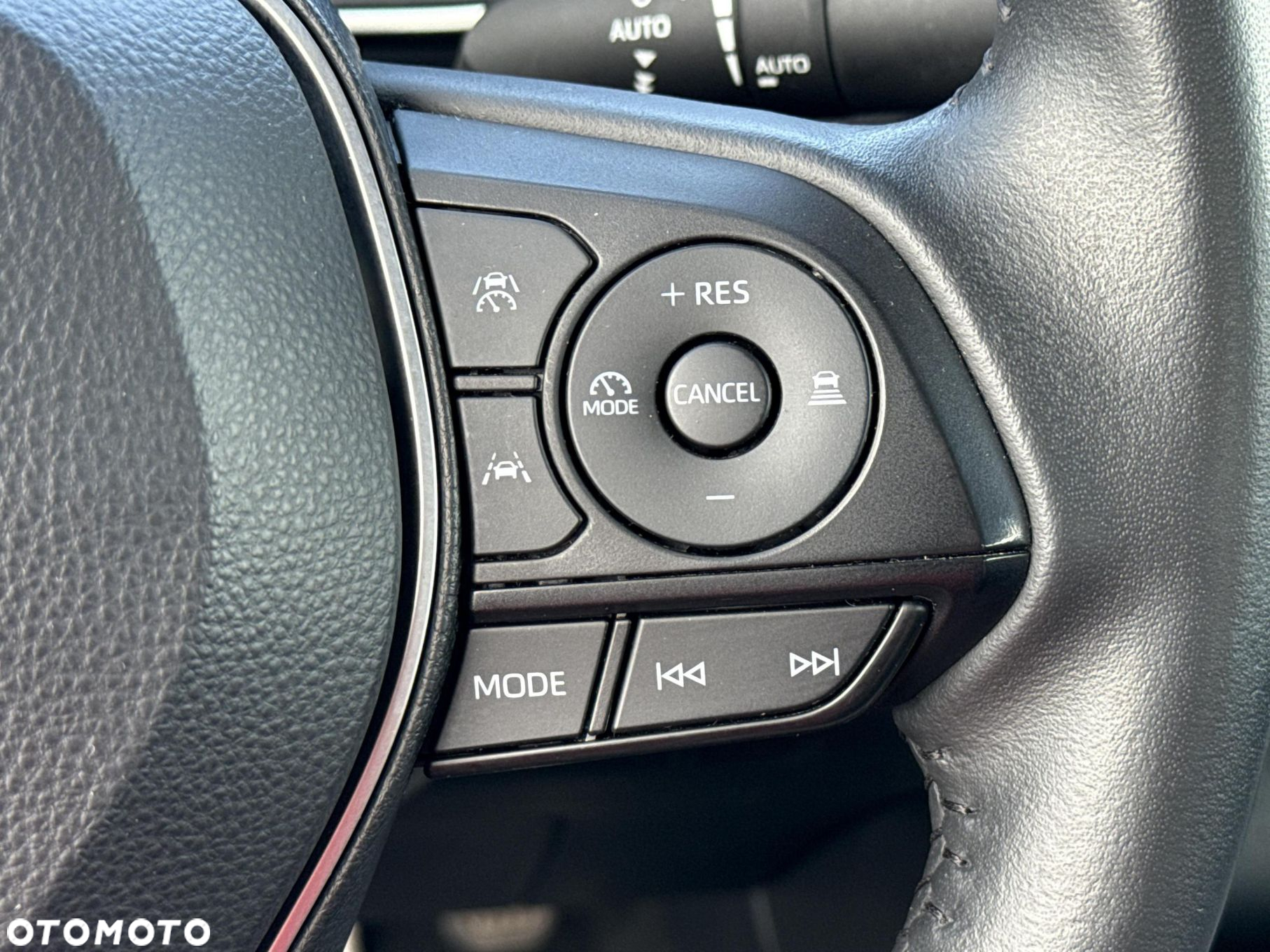 Toyota Corolla - 16