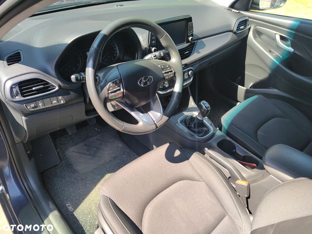 Hyundai i30 1.0 T-GDI Intro Edition - 28