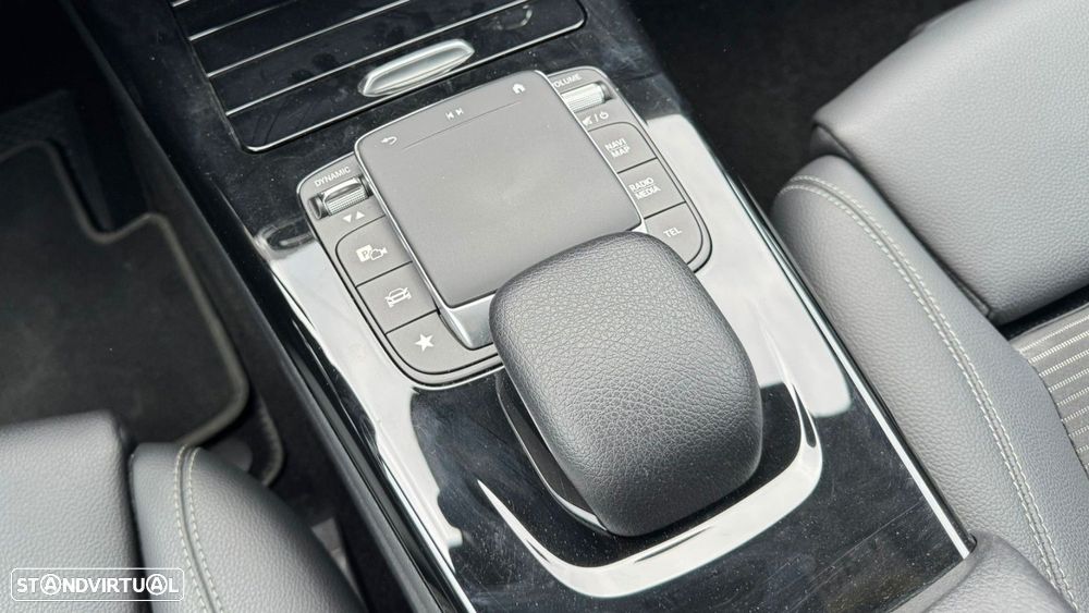 Mercedes-Benz CLA 200 - 10