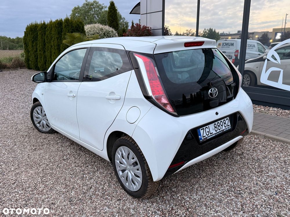 Toyota Aygo x-clusive Style Selection - 5