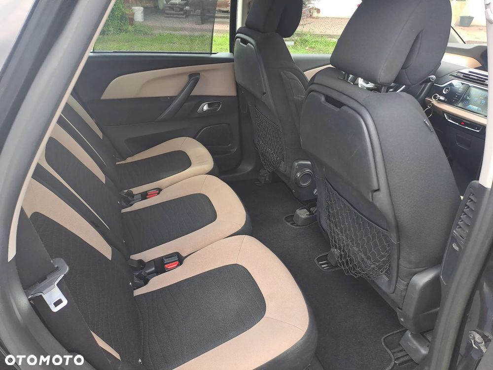 Citroën C4 Picasso - 10