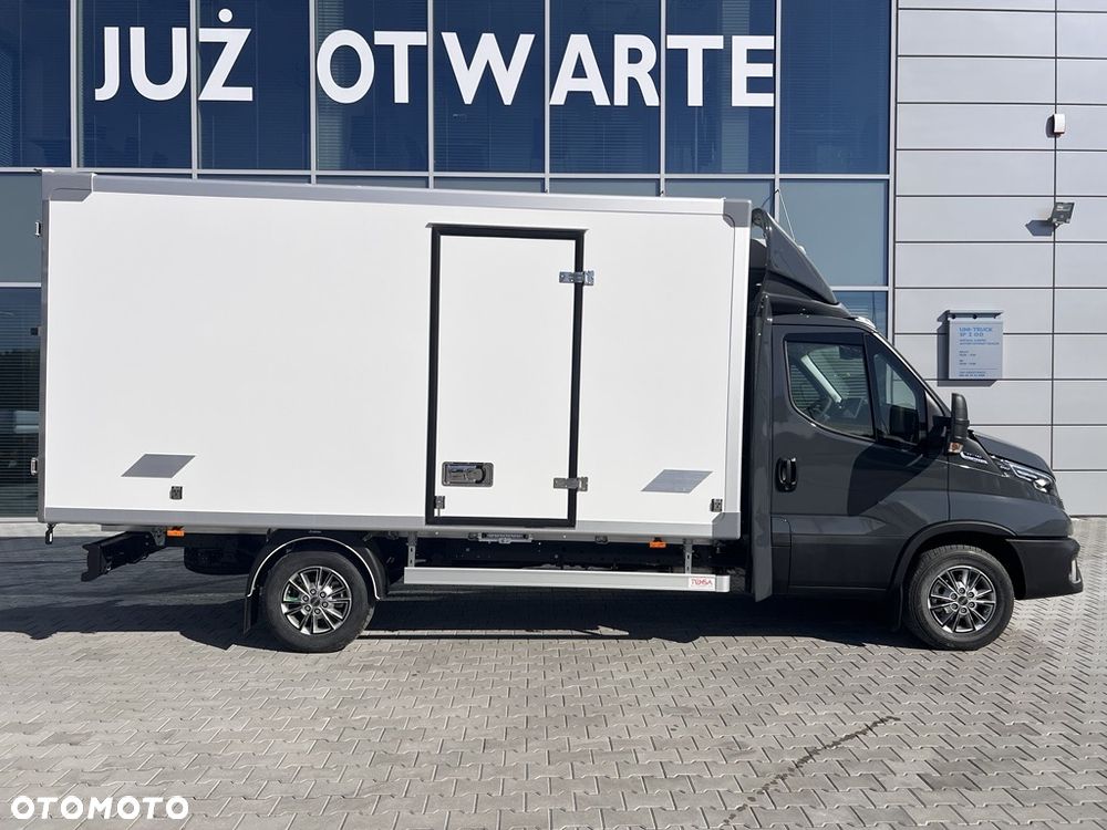 Iveco FABRYCZNIE NOWE • BEZ KOMPROMISÓW • FULL OPCJA - 10