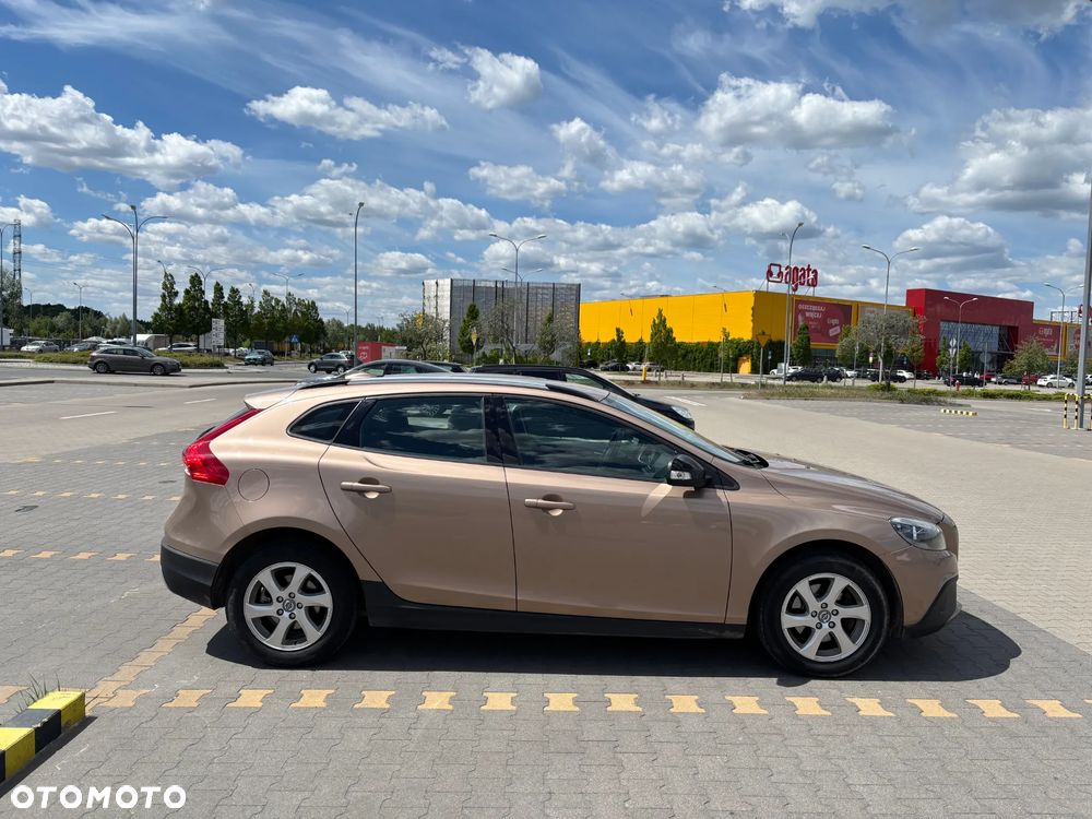 Volvo V40 D2 Kinetic - 5