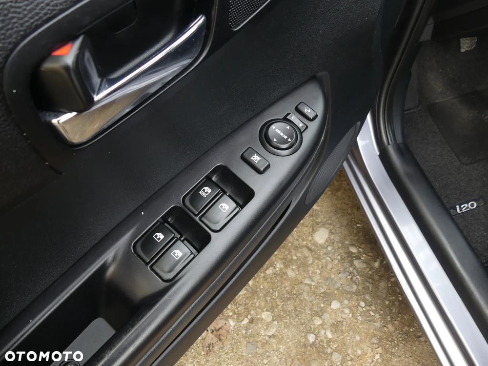 Hyundai i20 1.4 Comfort - 3