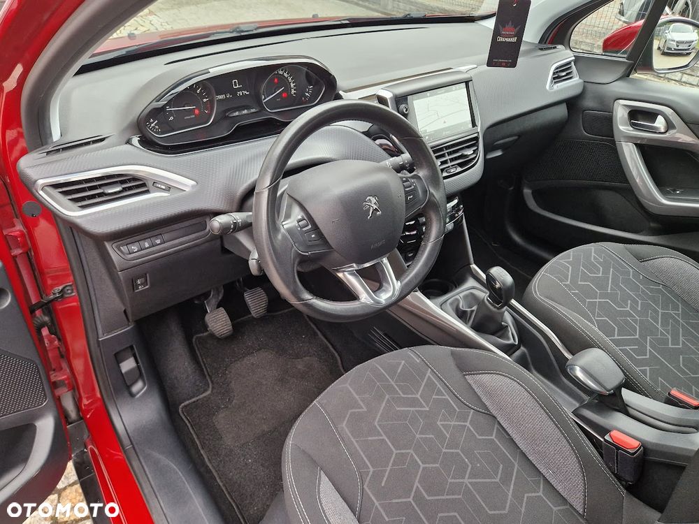 Peugeot 2008 PureTech 110 Stop&Start Allure - 21