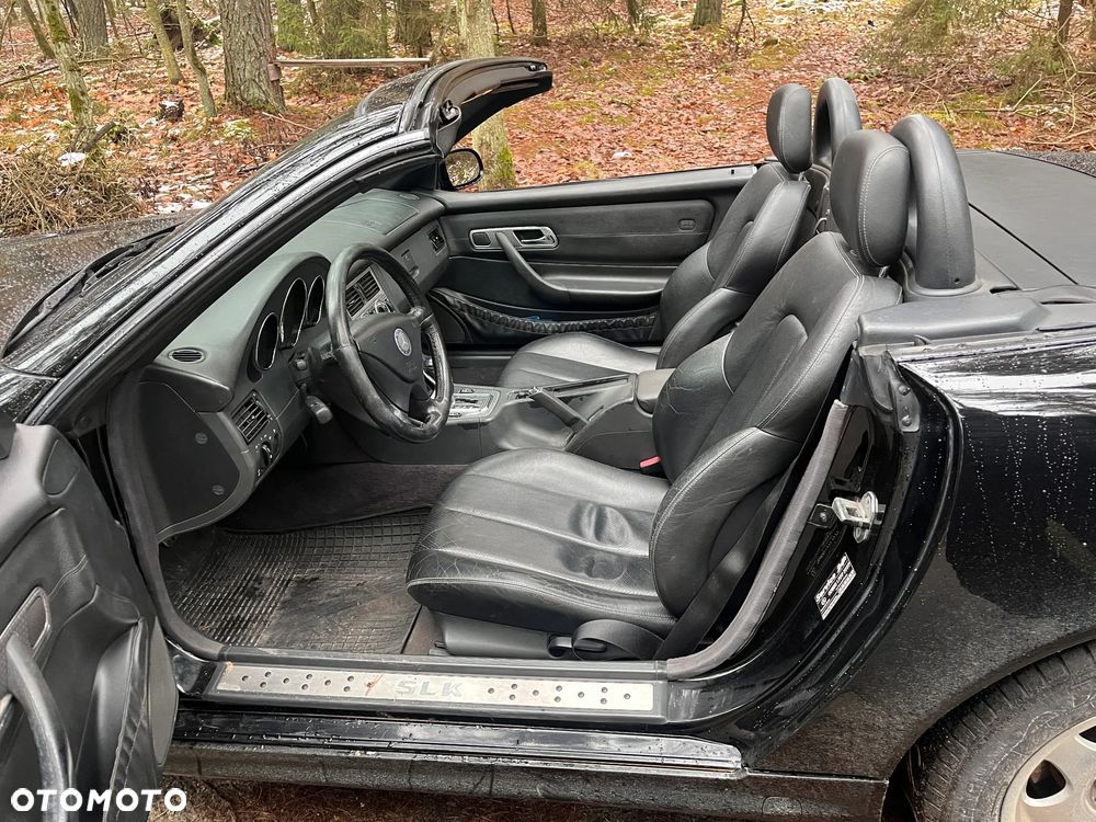 Mercedes-Benz SLK - 16