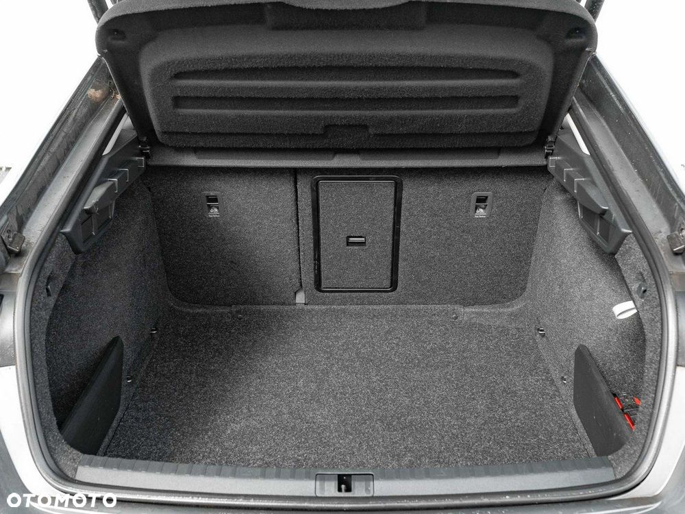 Skoda Octavia 1.5 TSI mHEV Drive Essence DSG - 29