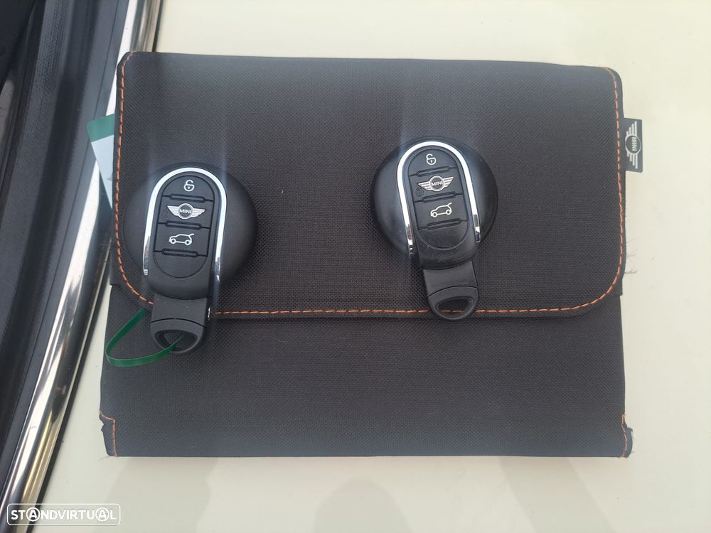 MINI 5 Portas One D - 20