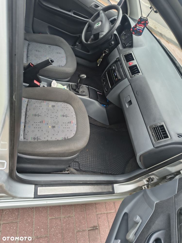 Skoda Fabia - 5