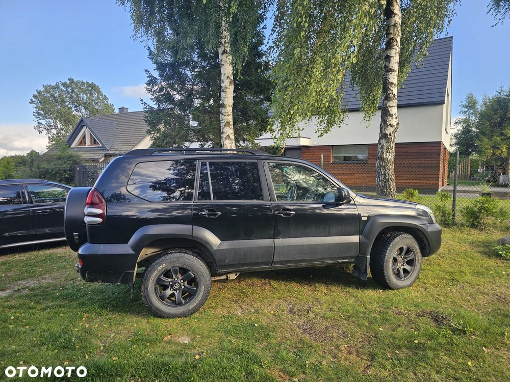 Toyota Land Cruiser - 6