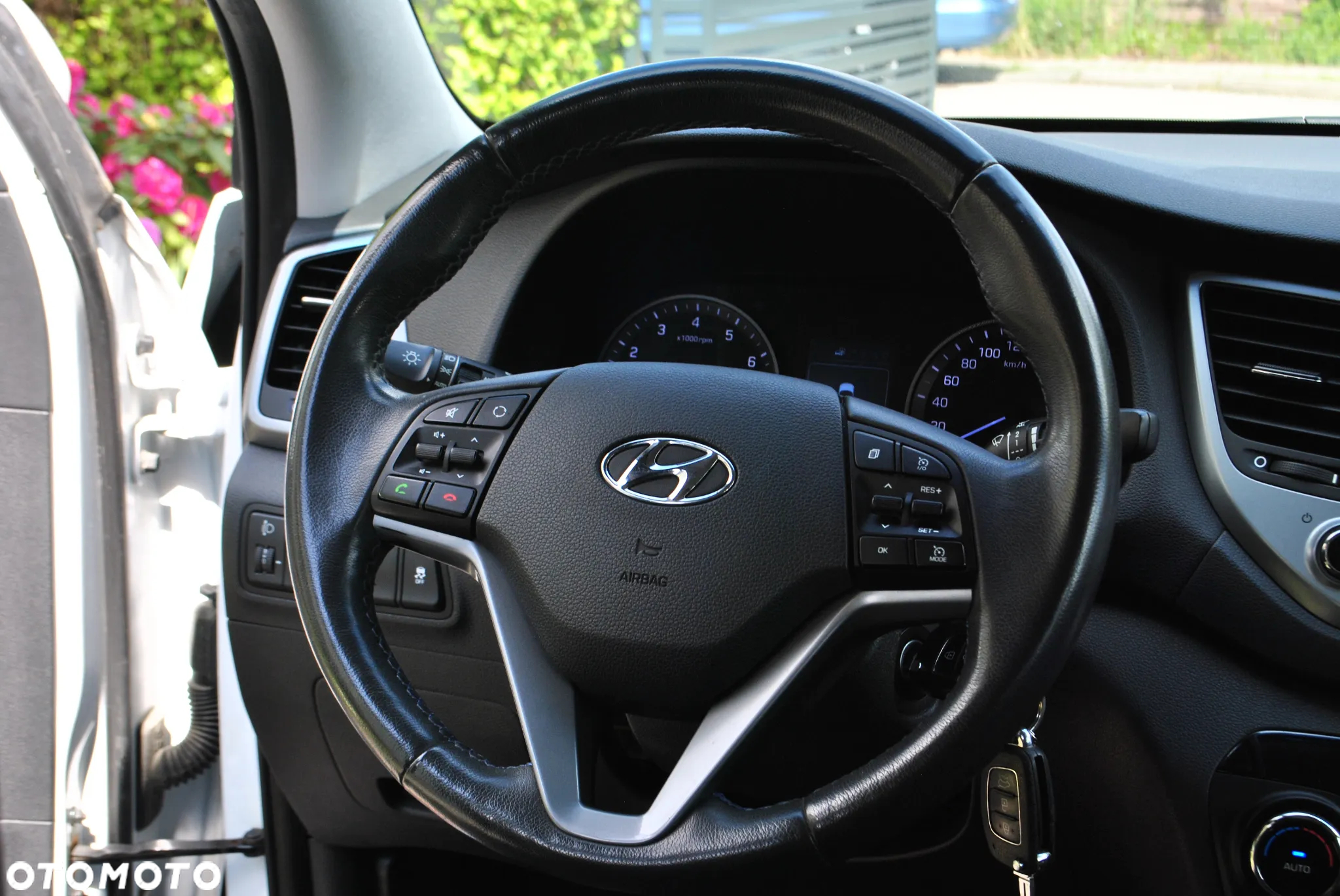 Hyundai Tucson 1.6 GDI BlueDrive Style 2WD - 21