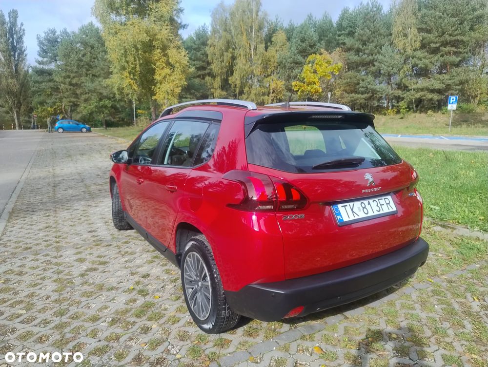 Peugeot 2008 PureTech 110 Stop&Start Style - 13