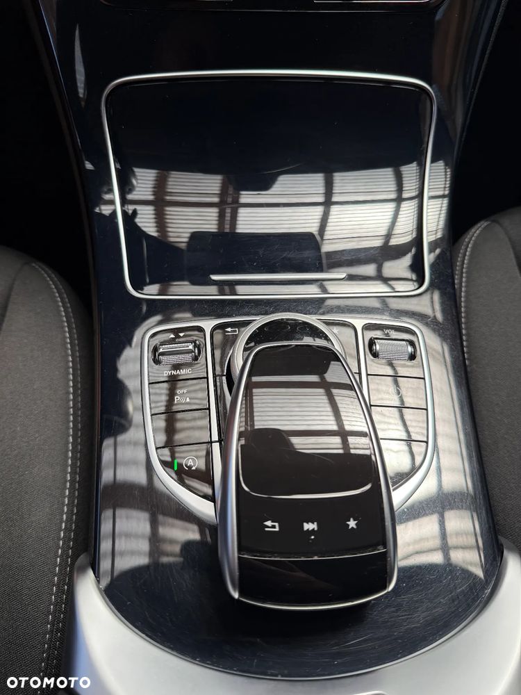 Mercedes-Benz Klasa C 180 (BlueTEC) d T 7G-TRONIC - 10