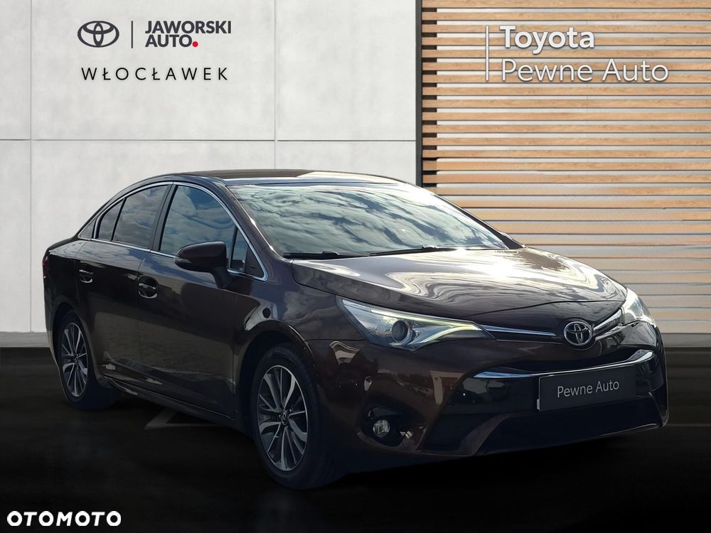 Toyota Avensis - 7