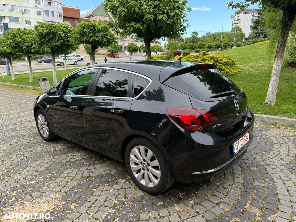 Opel Astra 1.7 CDTI DPF Exklusiv - 18
