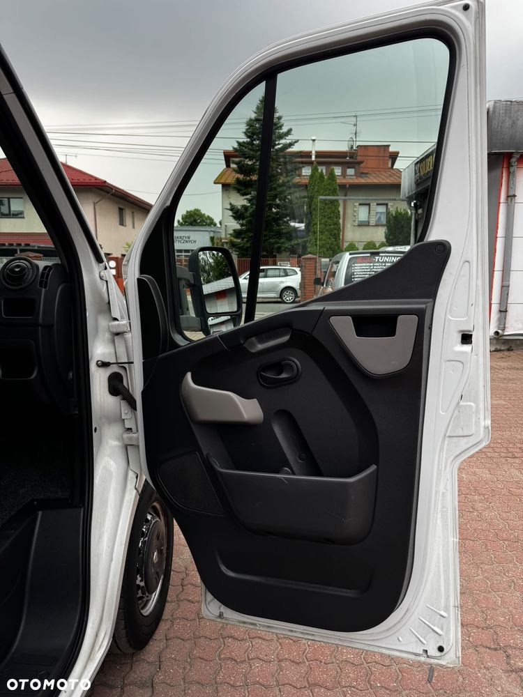 Renault Master - 10