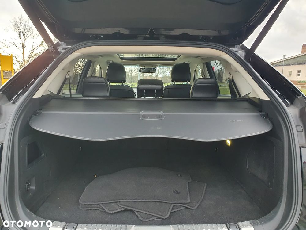 Ford Edge 2.0 TDCi Bi-Turbo 4x4 ST-LINE - 18