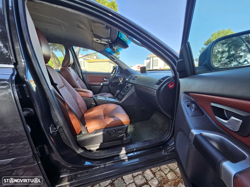 Volvo XC 90 2.4 D5 5L Executive G. - 10