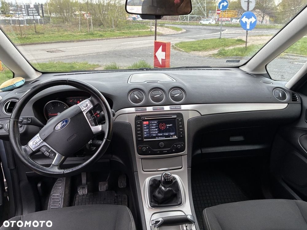 Ford Galaxy 2.0 TDCi Titanium - 17