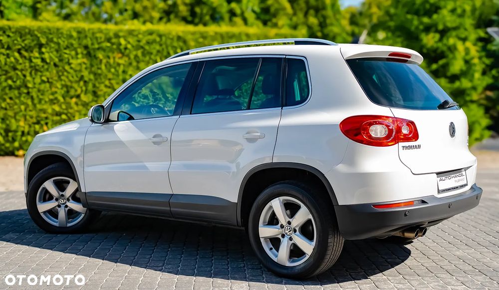 Volkswagen Tiguan 2.0 TDI DPF 4Motion DSG Exclusive - 18