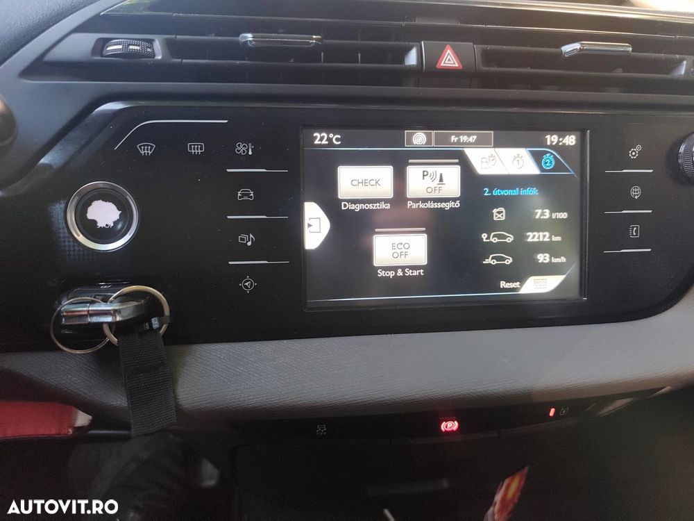 Citroën C4 Picasso - 11