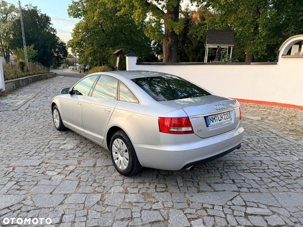 Audi A6 Limousine 2.0T FSI - 4