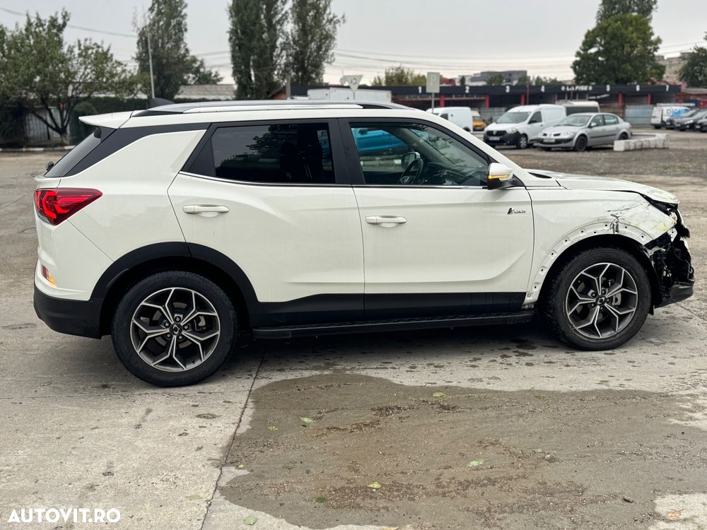 SsangYong Korando 1.5 GDI Turbo AT Premium - 11