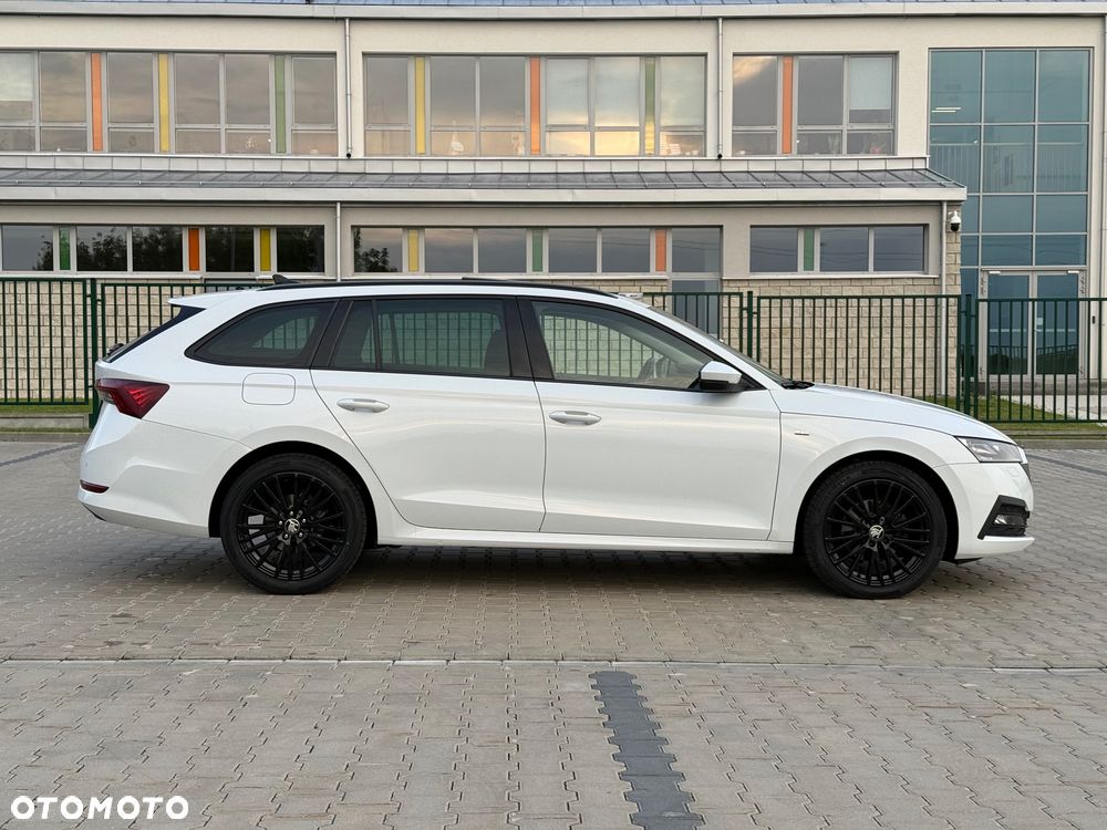 Skoda Octavia 2.0 TDI SCR Clever DSG - 7