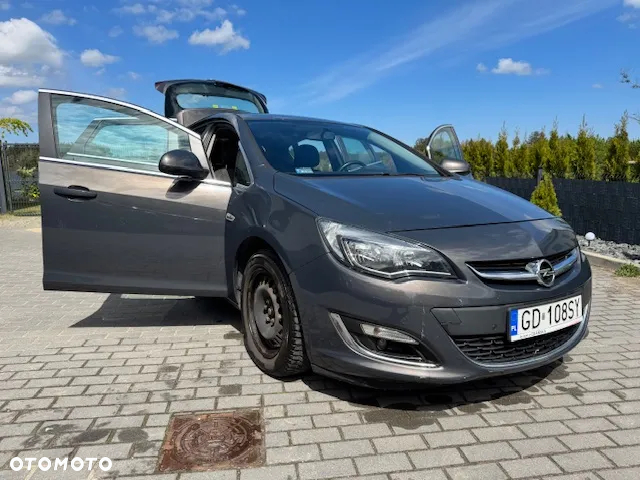 Opel Astra IV 1.4 T Cosmo - 5