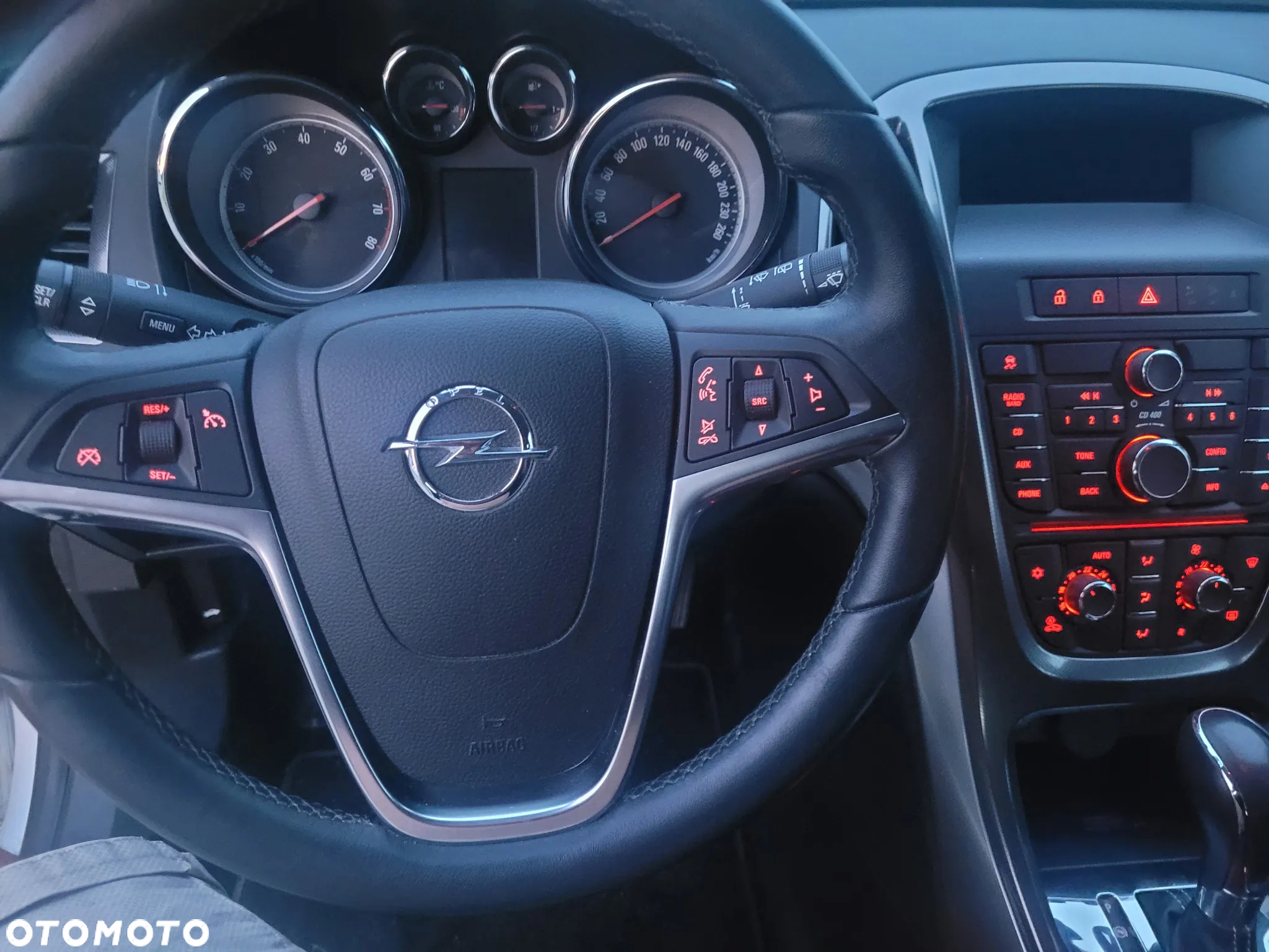Opel Astra - 11