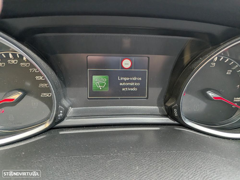 Peugeot 308 SW BlueHDi 120 Stop & Start Business-Line - 31