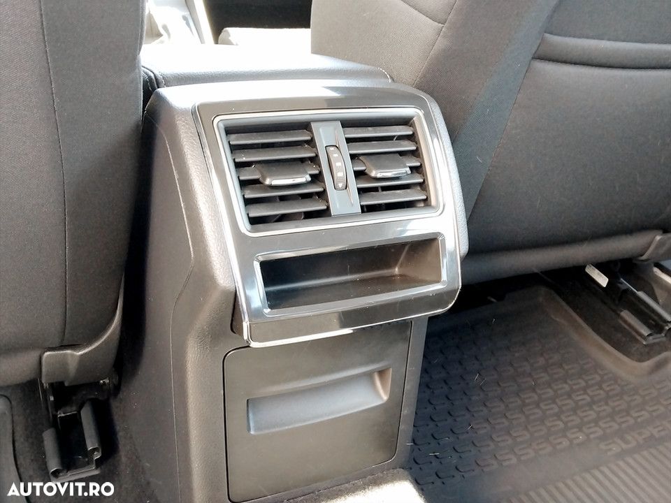 Skoda Superb 2.0 TDI Ambition - 19