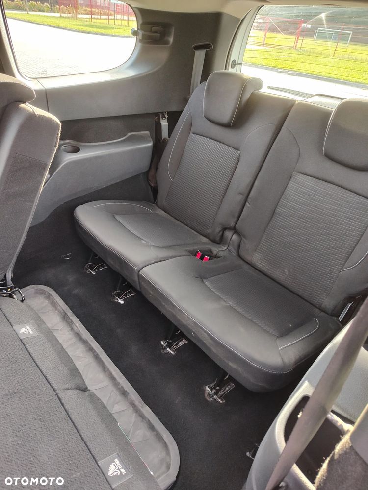 Dacia Lodgy 1.6 SCe Laureate S&S - 12
