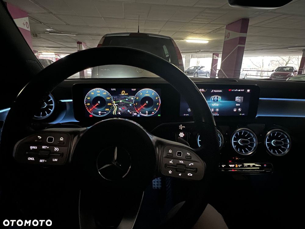 Mercedes-Benz CLA - 20