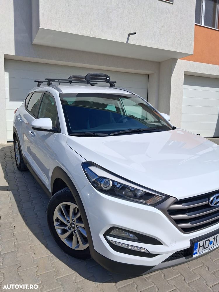 Hyundai Tucson 2.0 CRDI 4WD 6MT Style - 9