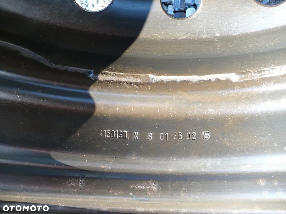 HYUNDAI I20 FELGI STALOWE KFZ 6JX15CH 4x100 ET52 - 6