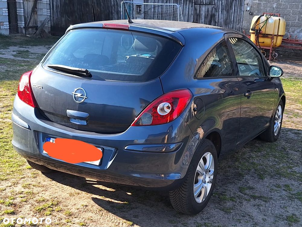 Opel Corsa - 3