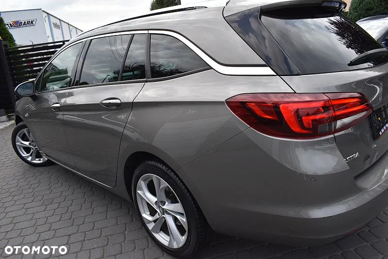 Opel Astra 1.4 Turbo Sports Tourer Innovation - 31