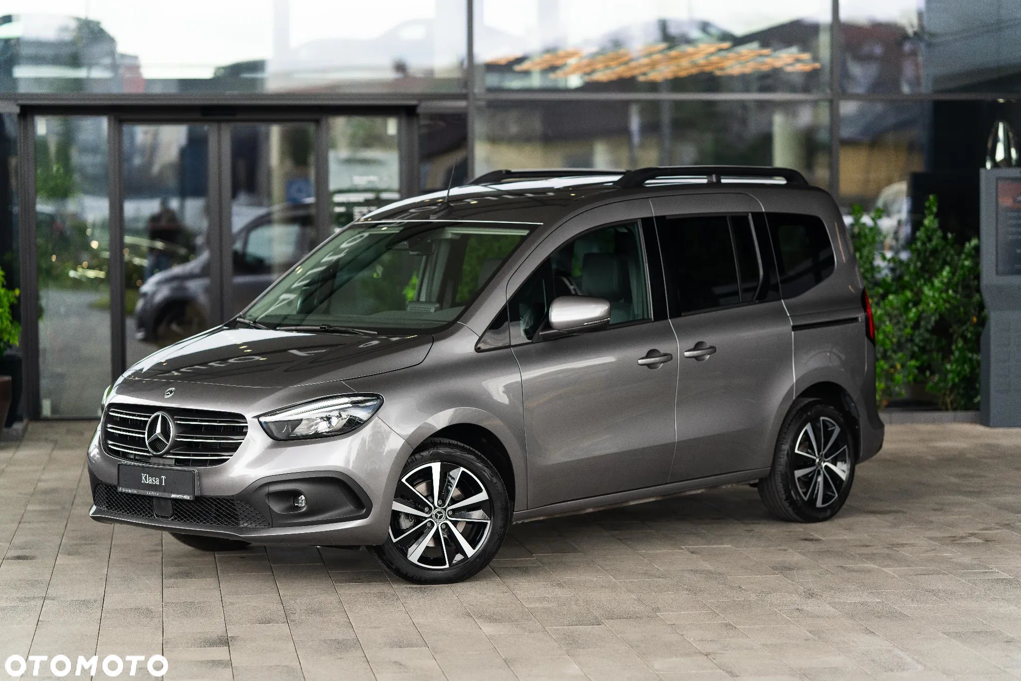 Mercedes-Benz Klasa T 180 d Progressive - 1