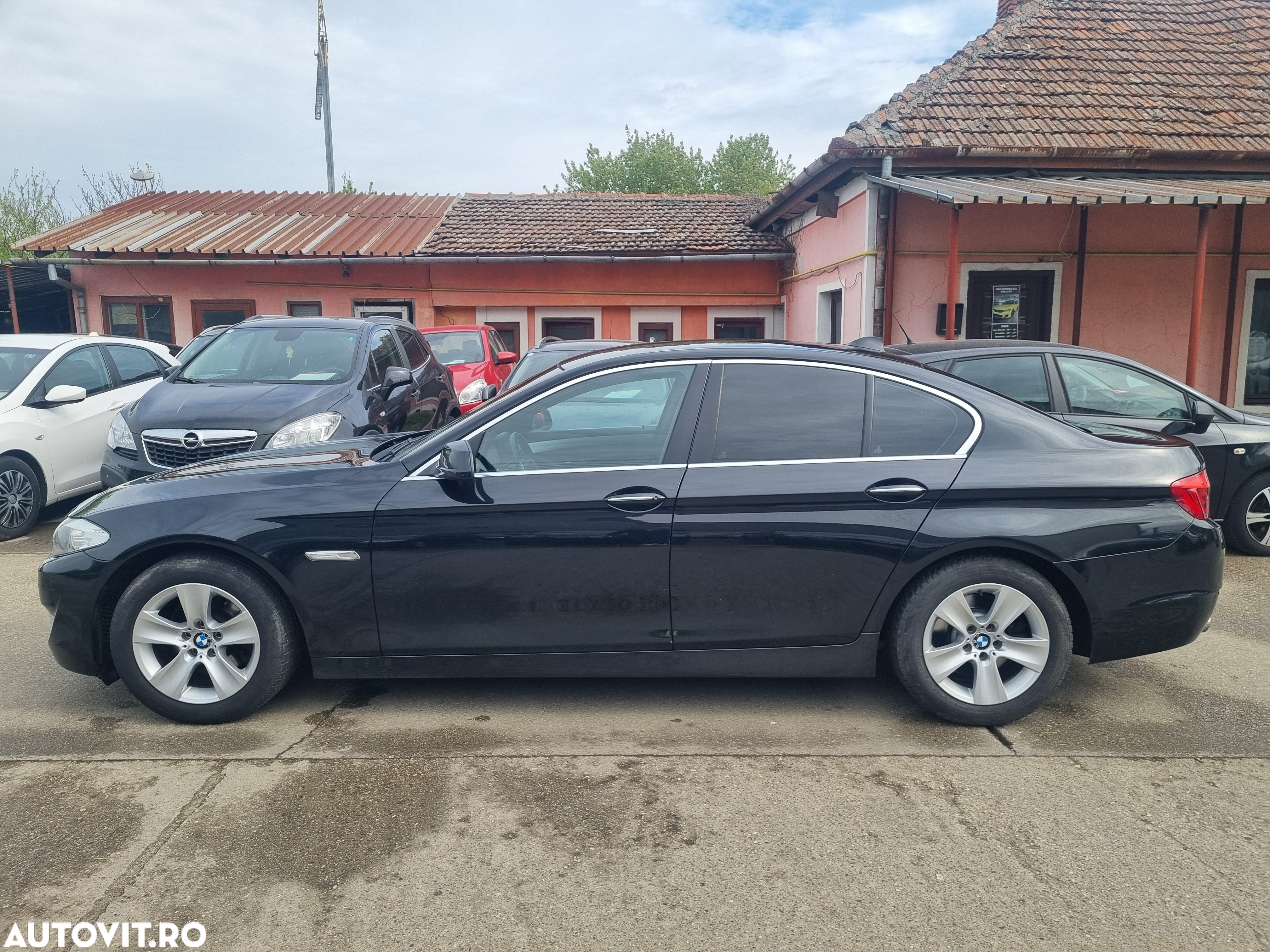 BMW Seria 5 520d Aut. Luxury Line - 21