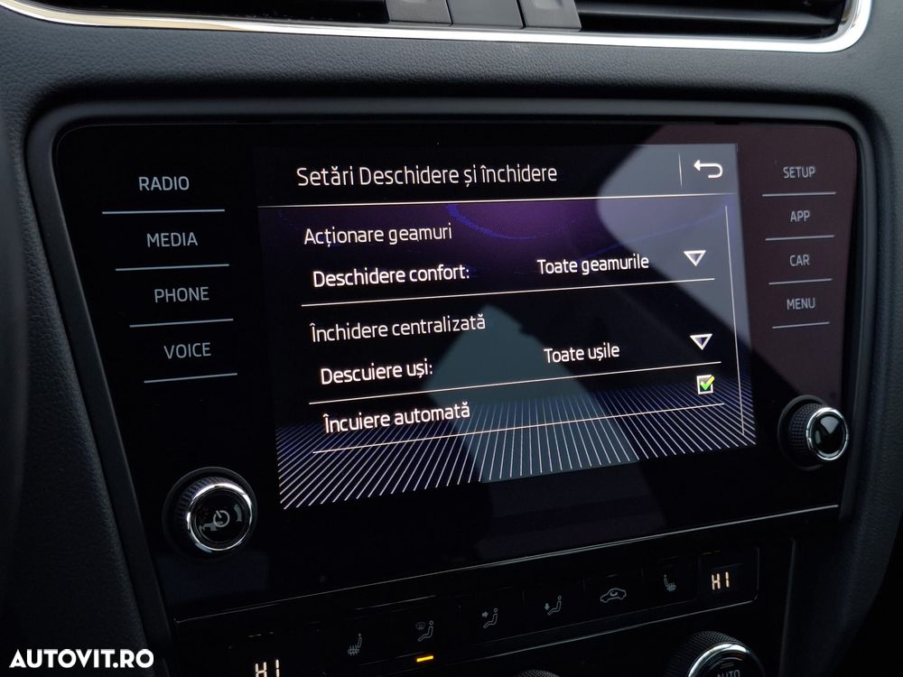 Skoda Octavia 2.0 TDI DSG Style - 14