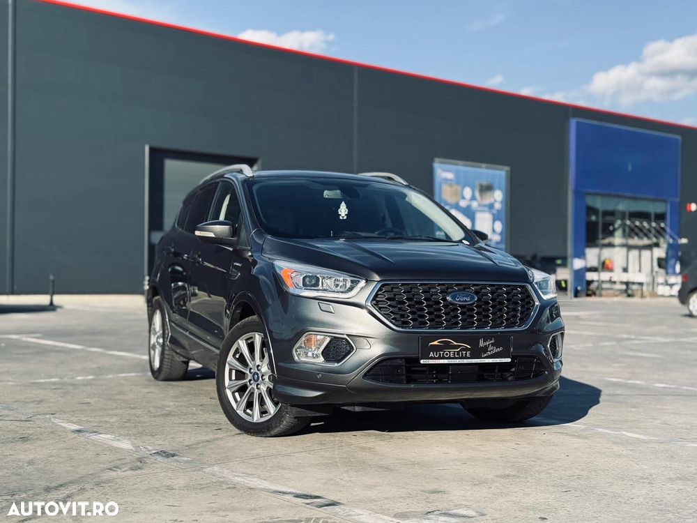 Ford Kuga 2.0 TDCi 4x4 Aut. Vignale - 2