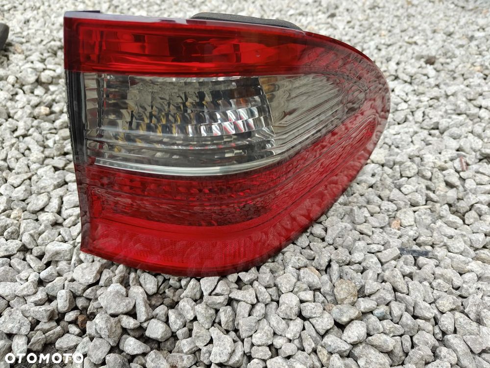 MERCEDES W211 LIft Kombi Lampa Tył Prawa Igła Oryginał 06-09 - 1