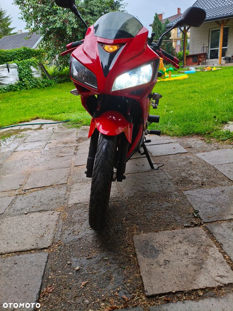 Honda CBR - 6