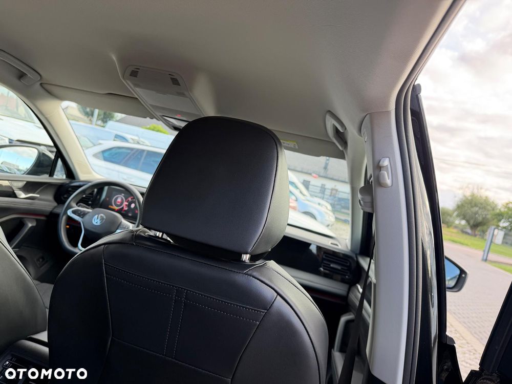 Volkswagen Tiguan 2.0 TDI SCR Elegance DSG - 25