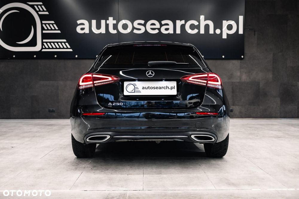 Mercedes-Benz Klasa A 250 Progressive 7G-DCT - 6