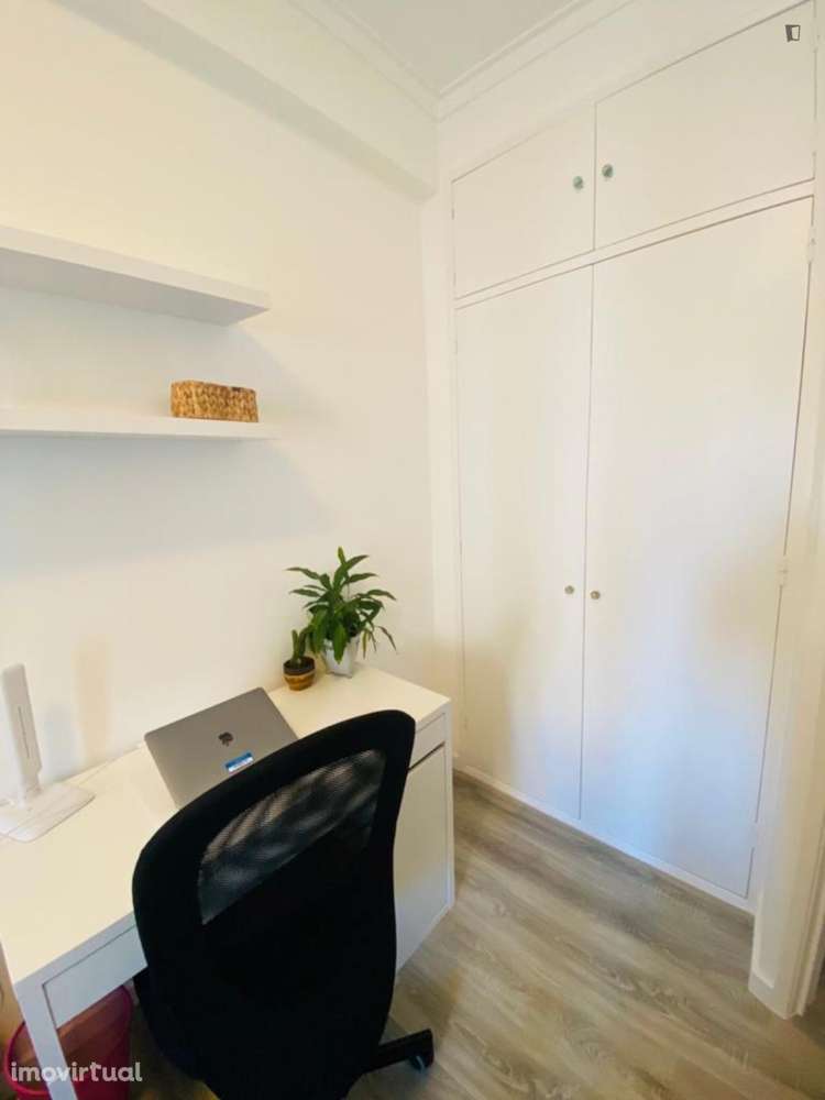 Apartamento com 2 quartos - localizado em Benfica Lisbon - Grande imagem: 4/33